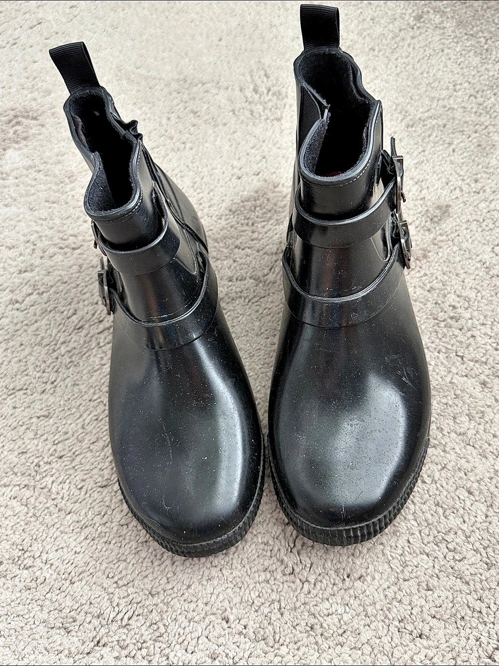 Cougar Black Buckle Rain Boots size 6